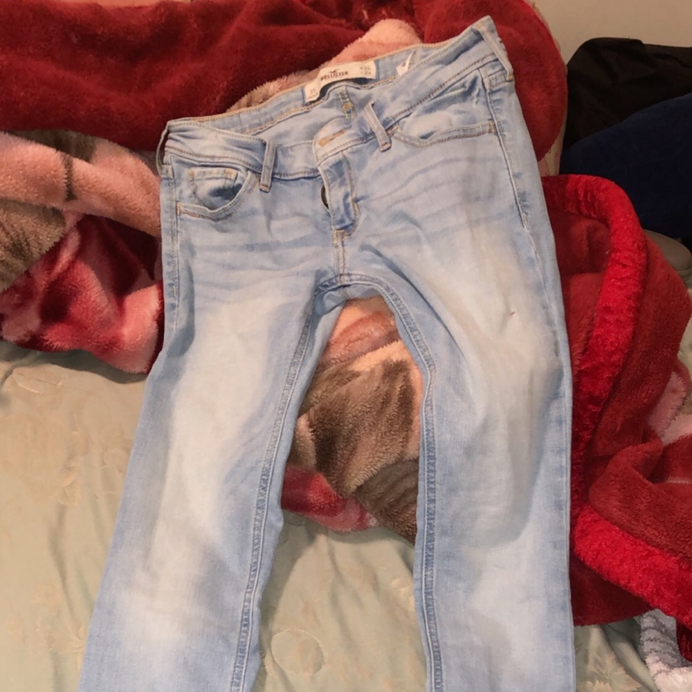 Hollister jeans.
